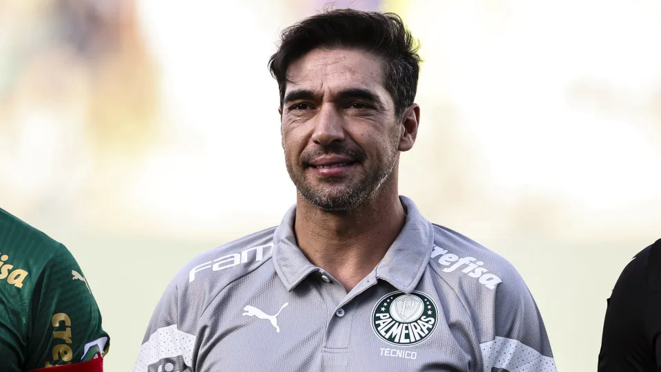 Abel descarta 'descanso' no Palmeiras, mas explica time diferente: 'Calendário congestionado'